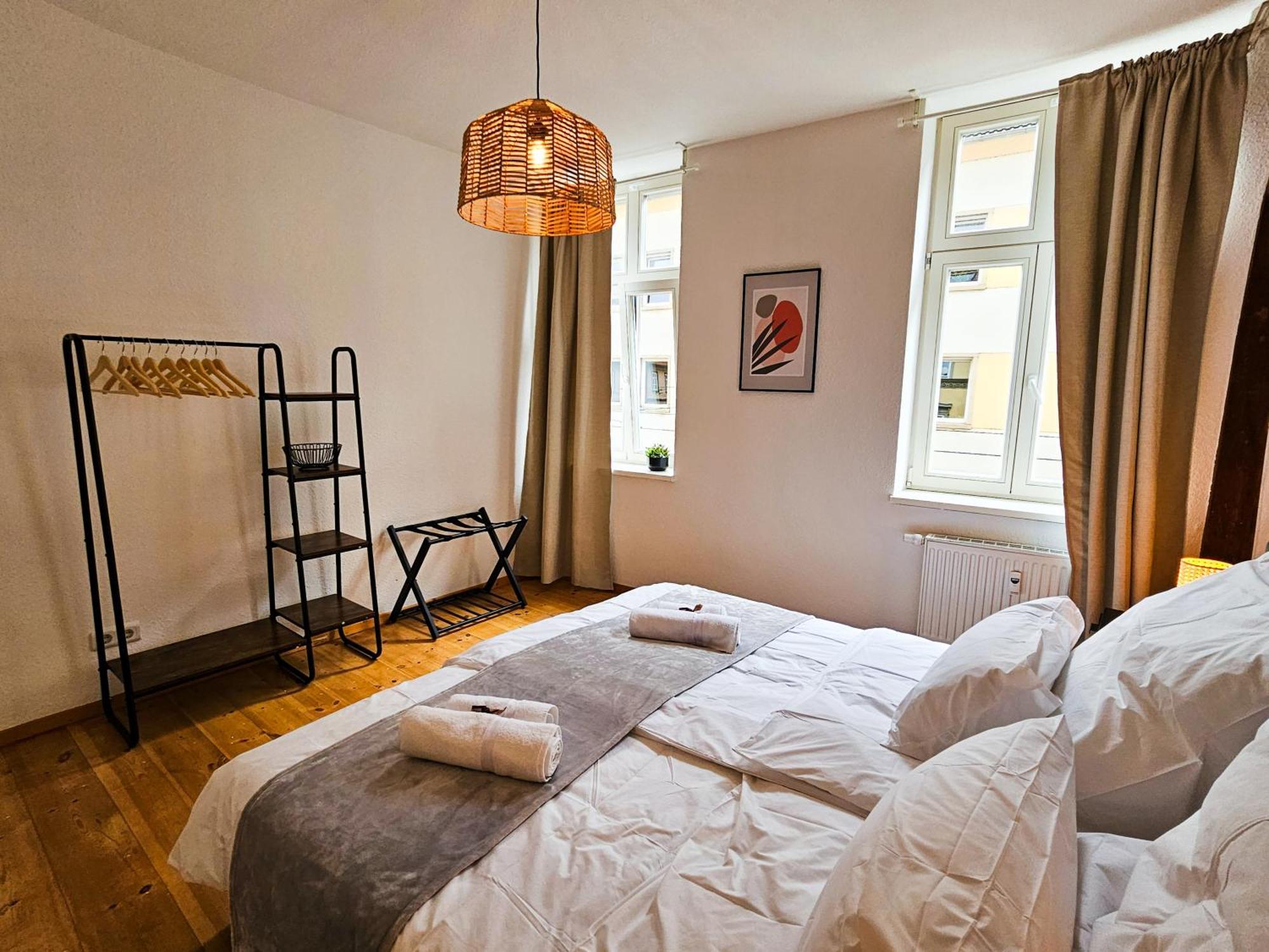 Micasa Rooms - Altstadt Zentral - Zwischen Anger Und Kraemerbruecke - Wlan - Familienfreundlich Erfurt Zewnętrze zdjęcie